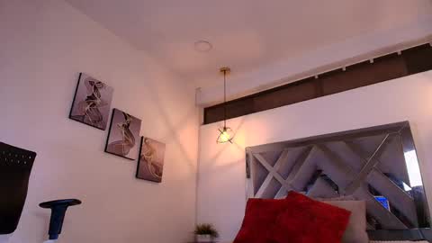 Ross online show from April 2026 03:07:02 AM