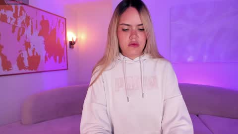 Rossie Rivers online show from April 2026 12:01:01 PM