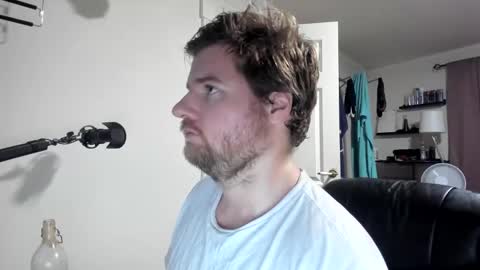 Rostungur online show from January 2025 01:32:01 AM