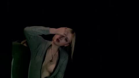 Snapshot of rosy_petal chatting on October 2025 05:41:01 AM rosy_petal online show from October 2025 05:41:01 AM