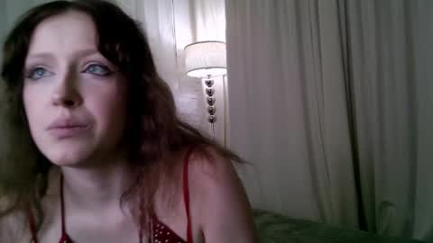 Snapshot of rosy_petal chatting on May 2026 07:19:02 PM rosy_petal online show from May 2026 07:19:02 PM