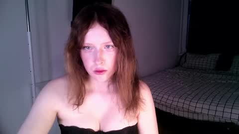 Snapshot of rosy_petal chatting on June 2026 07:14:01 PM rosy_petal online show from June 2026 07:14:01 PM