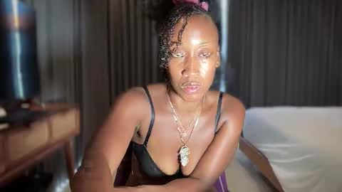 Snapshot of rosycoco chatting on February 2026 04:21:01 AM Rosy Coco online show from February 2026 04:21:01 AM