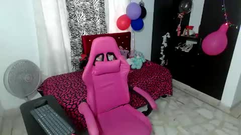 Snapshot of rous_kinky chatting on June 2026 01:13:01 PM rous_kinky online show from June 2026 01:13:01 PM