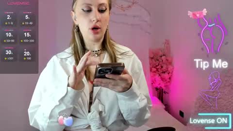 Snapshot of rouse_macgooune chatting on March 2025 01:28:01 PM Rouse online show from March 2025 01:28:01 PM