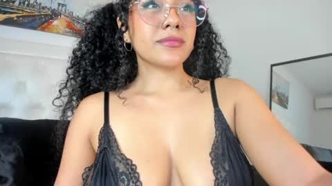 Snapshot of rouse_sexy_hotxx77 chatting on May 2026 11:34:04 PM rouse_sexy_hotxx77 online show from May 2026 11:34:04 PM