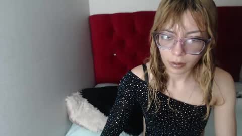 Roussel online show from December 2024 11:26:01 AM