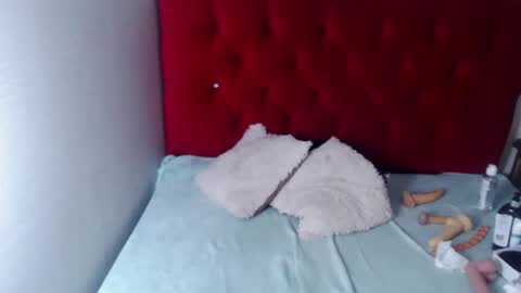 Roussel online show from January 2025 02:07:02 PM