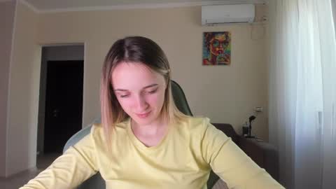 Snapshot of rousereed chatting on April 2026 11:59:02 AM Rouse online show from April 2026 11:59:02 AM