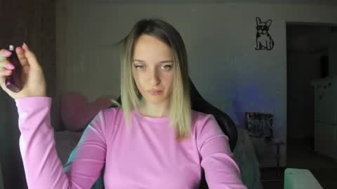 Snapshot of rousereed chatting on May 2026 05:37:02 AM Rouse online show from May 2026 05:37:02 AM