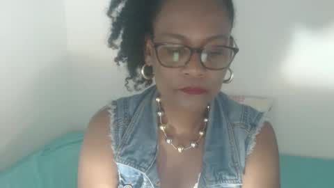 luxa online show from March 2026 03:04:02 PM