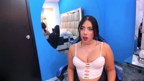 Snapshot of rousse_lily0 chatting on May 2026 03:24:02 AM rousse_lily0 online show from May 2026 03:24:02 AM