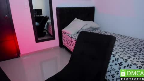    online show from April 2026 03:52:01 PM