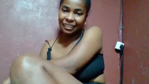 Snapshot of rovaelyah chatting on January 2026 07:11:01 PM rovaelyah online show from January 2026 07:11:01 PM