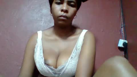 Snapshot of rovaelyah chatting on February 2026 02:28:01 AM rovaelyah online show from February 2026 02:28:01 AM