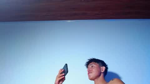 rowanboy23 online show from March 2026 06:29:01 AM