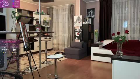 Roxana online show from February 2025 09:32:01 PM