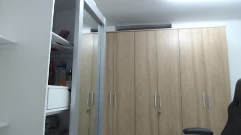 Roxana online show from January 2025 05:22:02 AM