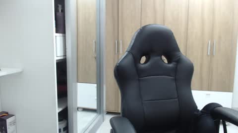 Roxana online show from January 2025 12:06:02 AM