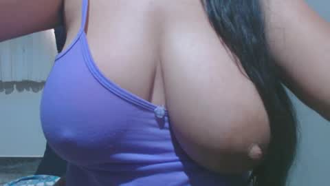roxxy online show from June 2026 02:44:02 PM