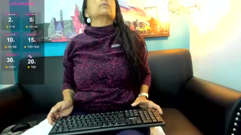  Roxanna  online show from June 2026 09:22:02 AM