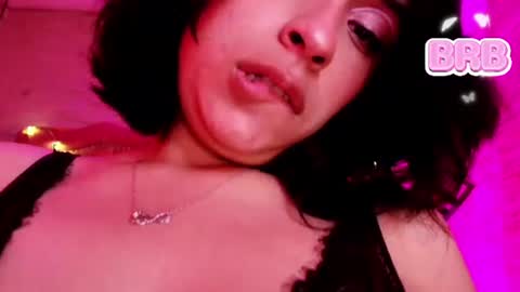 roxanne_han online show from July 2026 12:01:01 PM