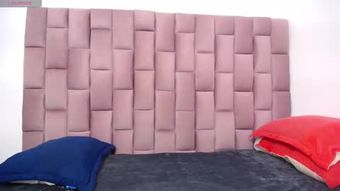 Snapshot of roxannehott chatting on October 2025 10:20:02 PM ross brown online show from October 2025 10:20:02 PM