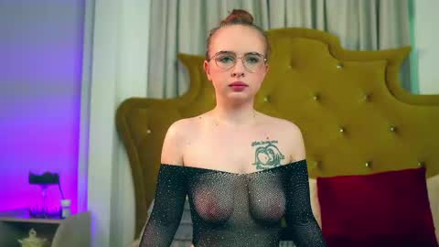 roxiee_vice online show from April 2026 05:18:02 AM