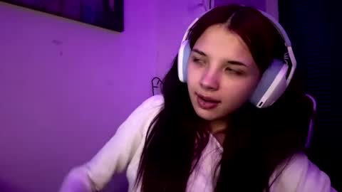 Hana online show from April 2026 07:07:02 PM