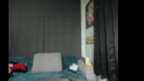 roxihazeleyes online show from November 2025 12:21:02 AM