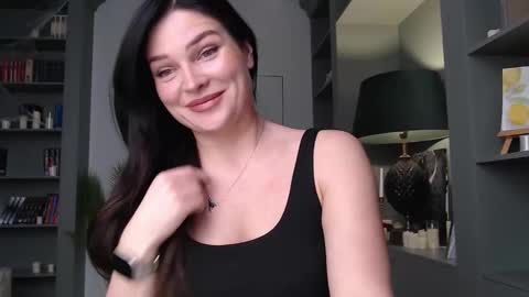 roxxiejet online show from November 2025 08:25:01 AM