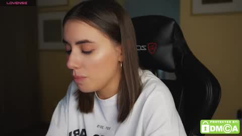 roxxxete online show from October 2025 03:35:01 PM