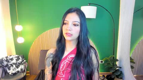 Roxy hell online show from October 2025 12:03:01 PM