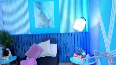 Roxy hell online show from November 2025 12:16:01 PM