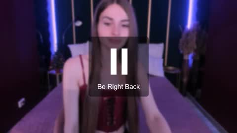 Roxy online show from December 2025 09:49:01 AM