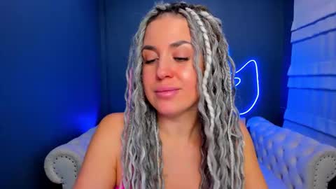 Roxy online show from February 2026 01:42:01 AM