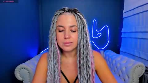 Roxy online show from March 2026 01:22:02 AM