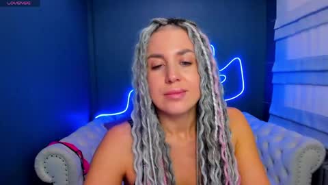 Roxy online show from April 2026 02:51:02 AM