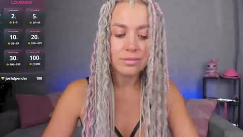 Roxy online show from July 2026 01:31:02 AM