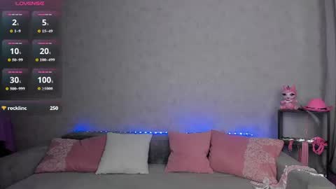 Roxy online show from July 2026 01:56:01 AM