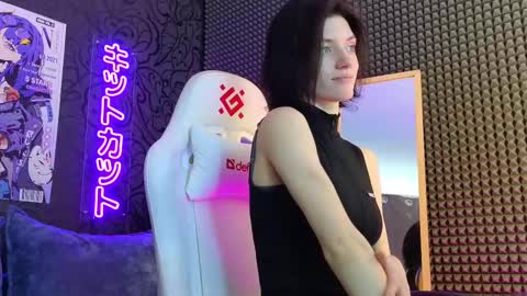 roxy_riot_ online show from February 2025 04:28:02 AM