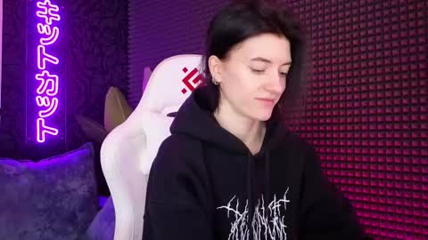 roxy_riot_ online show from March 2025 01:26:02 AM