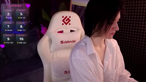 roxy_riot_ online show from September 2025 02:26:02 AM