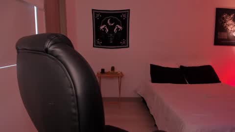 val online show from December 2024 08:13:01 PM