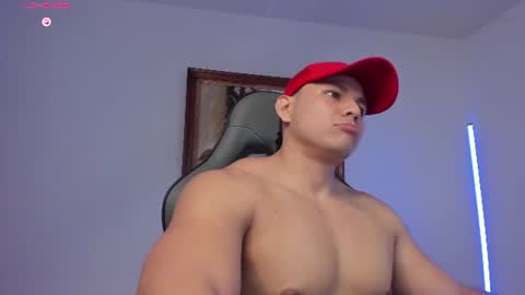 Snapshot of roy__constance chatting on July 2026 04:19:01 AM Roy Constance online show from July 2026 04:19:01 AM