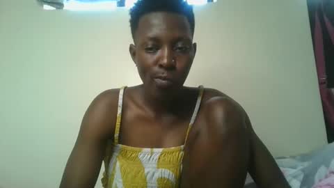 Snapshot of royal_kendrah chatting on September 2025 07:31:01 AM royal_kendrah online show from September 2025 07:31:01 AM