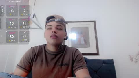 royal_xx online show from March 2026 09:18:02 PM