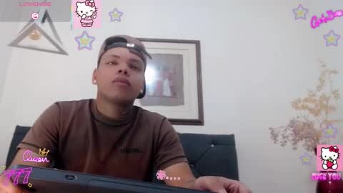 royal_xx online show from March 2026 08:34:02 PM