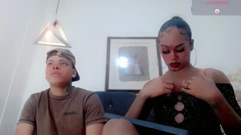 royal_xx online show from March 2026 08:46:02 PM