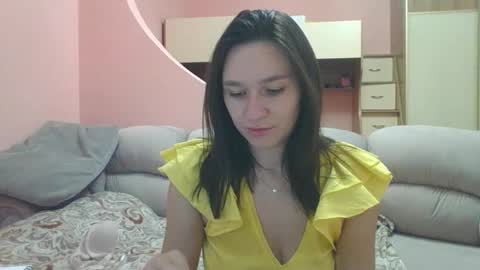 Roza05x online show from September 2025 10:46:01 PM